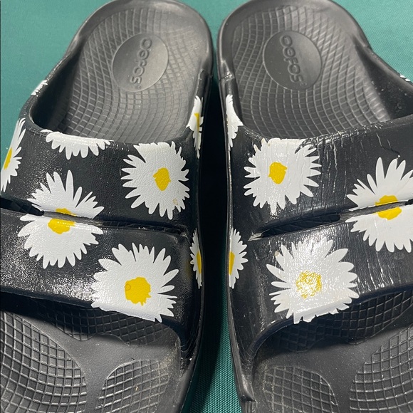Oofos Daisy Slide, Women's 8 Men's 6 - Picture 2 of 5